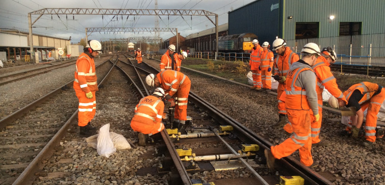 NR staff working on resignalling between Crewe and Shrewsbury